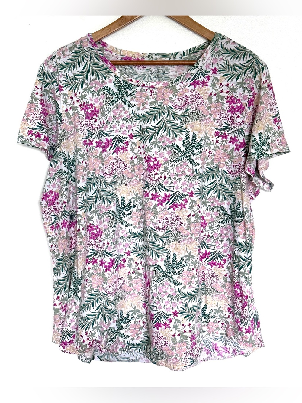 Wonderly Plus Shirt Women’s 1X Floral Cotton Short Sleeve Pullover Lightweight
